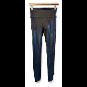 Wmns Black Spanx Faux Leather Reptile/Snake Patterned Stretch Leggings Size M